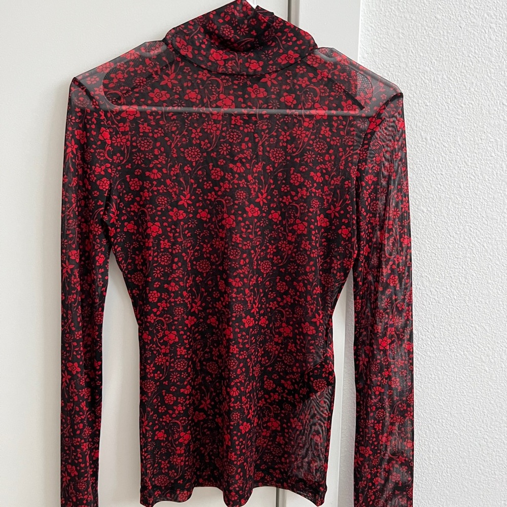 Maje Rouge high neck top with long sleeves NWT size 1